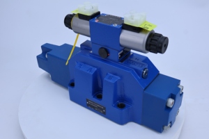 4WRZ25E220-71/6EG24N9ETK4.D3M Válvula de Control Direccional Hidráulica Proporcional 4WRZ10 4WRZ16 4WRZ25 4WRZ32 4WRKE OEM NUEVA - Product Image 3