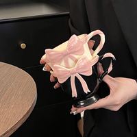 Tasse en porcelaine en forme de papillon et de fleur écologique avec soucoupe Capacité de 200 à 400ml pour boire du thé ou comme cadeau Vente chaude