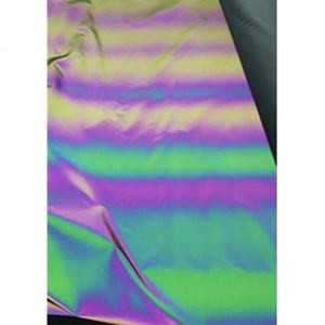 Nouveauté 13 pouces grand cadeau promotionnel Portable pliant coloré éclairer réfléchissant fort bambou ventilateur à main pour la partie de danse - Product Image 6