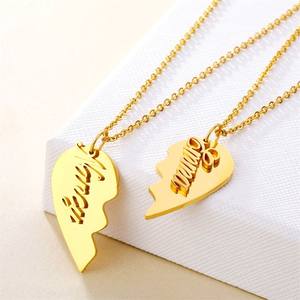 Nouveau design de bijoux tendance pour la Saint-Valentin Collier à pendentif cœur en acier inoxydable plaqué or 18 ct avec lettre pour les couples - Product Image 3