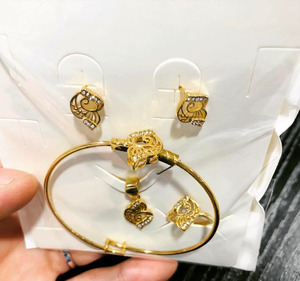 BMZ 2025 Juego <span class=keywords><strong>de</strong></span> Joyería Semanal <span class=keywords><strong>de</strong></span> <span class=keywords><strong>Oro</strong></span> Verdadero <span class=keywords><strong>de</strong></span> 18K con Doble Capa <span class=keywords><strong>de</strong></span> Chapado <span class=keywords><strong>para</strong></span> Niños, Juego <span class=keywords><strong>de</strong></span> Joyería <span class=keywords><strong>de</strong></span> Primera Clase con Árboles <span class=keywords><strong>de</strong></span> Navidad Únicos <span class=keywords><strong>para</strong></span> Bebés - Product Image 3