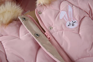 Nuevo Diseño de Chaqueta de Invierno para Niños, Linda Chaqueta con Capucha de Conejo, Abrigo Grueso y Cálido para Niñas - Product Image 3