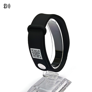 Có Thể Điều Chỉnh Không Thấm Nước Tùy Chỉnh Mã Qr Silicone Dây Đeo Cổ Tay 13.56Mhz Ntag213 NFC Lập Trình Silicone Vòng Đeo Tay - Product Image 4