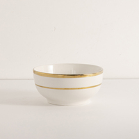 Service de table en porcelaine fine de luxe avec incrustations dorées de style moyen-oriental, compatible lave-vaisselle et micro-ondes, pour mariages et occasions spéciales