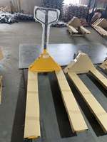 Vente en gros prix d'usine CE Standard manuel 3 tonnes 3000kg transpalette à main auto chargement gerbeur de palettes cric de palette à main d'entrepôt