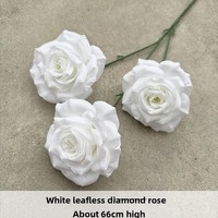 Susunan Bunga Mawar Berlian Tanpa Daun dari Sutra Buatan 3 Tangkai Model Buatan Tangan Modern untuk Dekorasi Rumah Hari Valentine