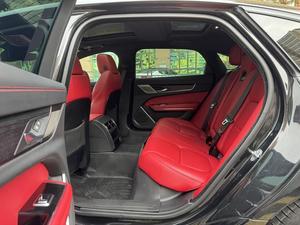 Autos <span class=keywords><strong>Usados</strong></span> con Bajo Kilometraje Jaguar XFL 2021 2.0T P250 4WD Edición Deportiva Negra - Product Image 5