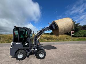 चीन निर्माता भेड़िया हॉट सेलिंग pwg हाइड्रोस्टैटिक ट्रांसमिशन कॉम्पैक्ट मिनी750t के लिए होफ्लोडर व्हील लोडर - Product Image 4