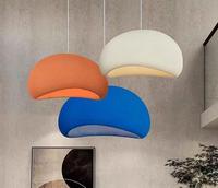 Lustre suspendu de style Wabi Sabi aux couleurs vives orange et bleu