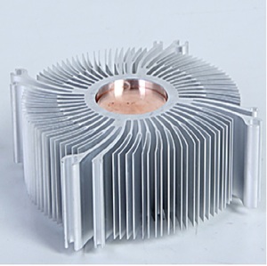 ชุดเครื่องเชื่อมอะลูมิเนียมอัลลอยด์6000ชุดแผงระบายความร้อนแบบกำหนดเองเจาะแผงระบายความร้อนอลูมิเนียมอัลลอยด์ทองแดง - Product Image 1