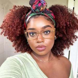 Montures de lunettes optiques carrées œil-de-chat transparentes vintage pour femmes, vente en gros - Product Image 4