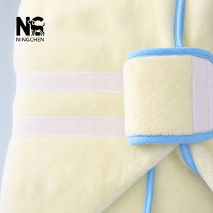 Albornoz con Capucha de Orejas de Conejo para Mascotas - Toalla de Secado Absorbente de Felpa de Coral, para Perros Pequeños y Medianos, Gatos y Cerdos, Envoltura Suave para Baño de Mascotas - Product Image 5