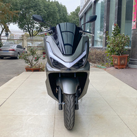 Nouvelle Arrivée 2026 PCX 200CC Motos à Essence Moteur Refroidi par Eau EFI Frein à Disque ABS Vitesse Maximale 105 Km/h Scooter à Essence pour Adulte