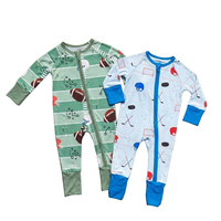 Combinaison bébé en bambou bio, fermeture éclair, motif football, vêtements de nuit durables, vêtements pour bébé personnalisés, combinaison pour nourrisson