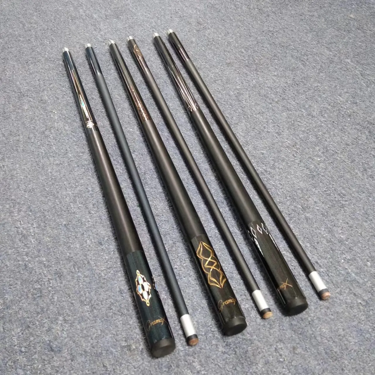 New Arrival Billiard 2 - Piece Carbon Fiber Pool Cue Sticks 13MM Tips For Sale