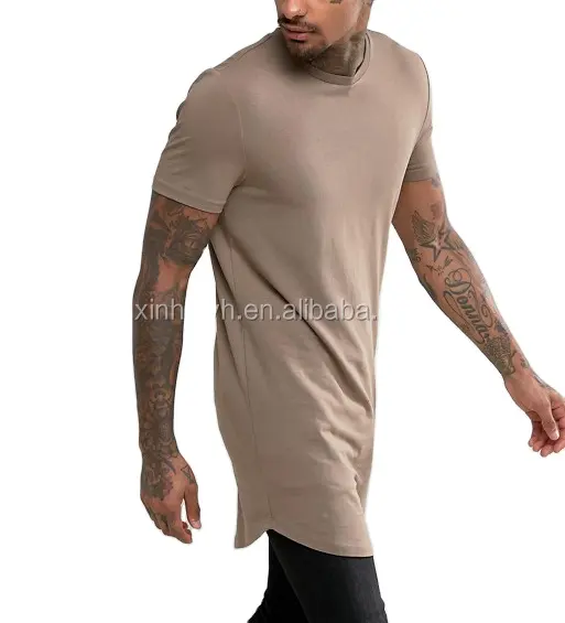 Herren Slim Fit Kurzarm T-Shirt Soft Tan 96% Baumwolle 4% Ela stane Longline Curved Hem T Shirt