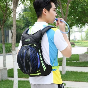 Mochila de Senderismo Suave de 12L, Unisex, de Nailon Impermeable, para Ciclismo y Deportes, con Cierre de Cremallera y Correa de Hombro Arqueada - Product Image 6
