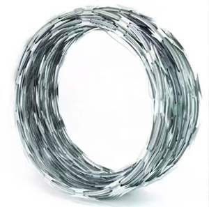 Alambre de púas de hierro galvanizado en caliente de alta venta, rollo de alambre de púas anti-escalada para cercas de aeropuertos - Product Image 3