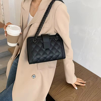 Sac à bandoulière en cuir PU en gros, motif en losanges, rabat, chaîne, boucle de créateur, mode, luxe, sac à main pour femme, bandoulière unique