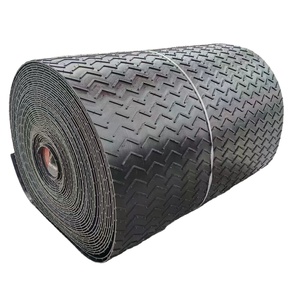 Banda Transportadora <span class=keywords><strong>Reversible</strong></span> Multifuncional EP-250 de 18mpa con Patrón Chevron, con Inserción de Tela Resistente al Calor y Servicio de Corte - Product Image 1