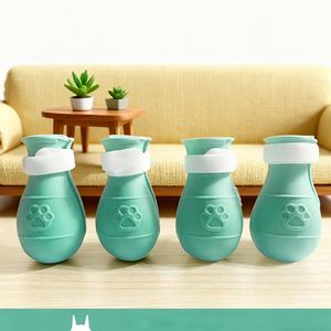 Accesorios de aseo de mascotas de plástico de silicona ajustables Anti-arañazos Baño Lavado Garra Pata Cubierta Protector Gato Perro Zapatos - Product Image 6