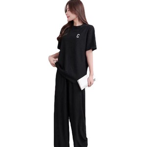 Abito da <span class=keywords><strong>donna</strong></span> in stile Chiba per la primavera estate con lettere sottili ricamate in seta di ghiaccio Casual ampio Set di pantaloni corti in tinta unita - Product Image 5