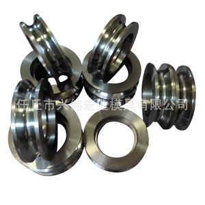 Rouleaux de guidage en carbure de tungstène, rouleaux de décapage d'oxyde, rouleaux de décapage pour moules de tuyaux soudés - Product Image 1