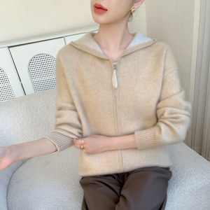 Cardigan con Cappuccio e Zip per Autunno e Inverno, Maglione Imbottito in Cashmere Tinta Unita per Donna - Product Image 3