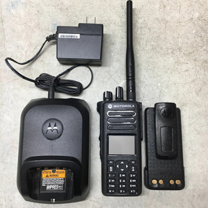 วิทยุสื่อสารแบบพกพา รุ่น 7550e 403-527 MHz พร้อมหน้าจอดิจิตอลสำหรับมืออาชีพ - Product Image 6