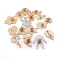 Épingles en émail dur et doux de style animal personnalisables Broches de souvenirs traditionnels Concevez vos propres badges en métal