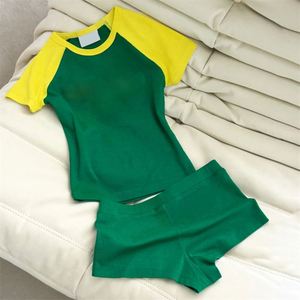 Vêtements de détente d'été à logo personnalisé Ensemble en coton à manches courtes et blocs de couleurs Ensemble deux pièces pour femmes - Product Image 6