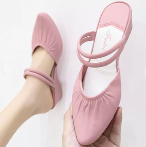 Phụ Nữ Thanh Lịch Trọng Lượng Nhẹ PVC Trên Slingback Dép Ngón Chân Nhọn Dây Đeo Mắt Cá Chân Phong Cách Thời Trang Giản Dị Xu Hướng Slip-On Cho Mùa Thu - Product Image 1