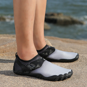 Chaussures d'eau unisexes, dessus en maille, semelle extérieure en caoutchouc, respirantes, séchage rapide, plage, natation, randonnée, sport de plein air, chaussures de sport d'été - Product Image 5