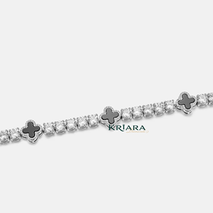 Bracelet en or blanc serti de diamants, bijoux de créateur étincelants pour femmes, cadeau idéal pour les fêtes et les anniversaires, disponible en gros - Product Image 3