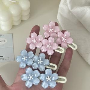Heetverkopende roze sakura bloemen haarspeldje, schattig zoet kersenbloesem hars haarspeld voor meisjes, gemaakt van metaal - groothandel - Product Image 2