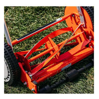 Tondeuses à bobine Hantechn efficaces comme machines de coupe d'herbe sur roues pour les fairways