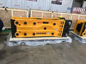 El motor y la maquinaria del martillo neumático Soosan SB121 tienen 1 año de garantía. - Product Image 3