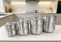 Casserole de cuisine écologique non toxique en acier inoxydable avec base multicouche encapsulée et couvercle en verre trempé
