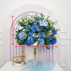Venta al por mayor 80cm Bola de flores azules y blancas artificiales todos los centros de mesa de bolas de flores azules para la decoración de la boda - Product Image 2