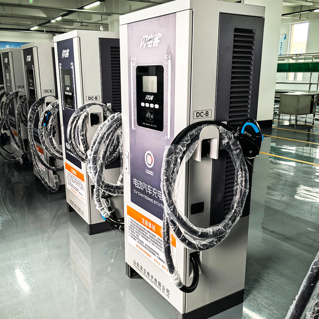 New DC 60-320KW 380V AC Multiport IP54 App Control EV Charging Station Public Rapid Charging for Electric Tricycles