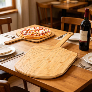 Pala per <span class=keywords><strong>Pizza</strong></span> <span class=keywords><strong>in</strong></span> Bambù Naturale Personalizzata con Incisione per Segnalazione delle Dimensioni, Manico Lungo per Trasferimento e Cottura di <span class=keywords><strong>Pizza</strong></span> Fatta <span class=keywords><strong>in</strong></span> Casa - Product Image 3