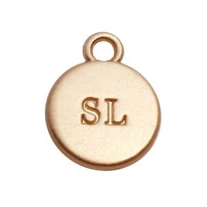 Diy joyería ajuste brazalete redondo etiquetas logotipos mate oro aleación alfabeto letra encanto colgante para mujer collar - Product Image 1