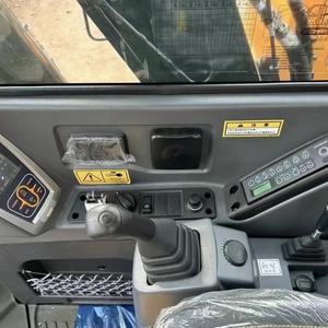 Excavatrice sur chenilles Hyundai HX80 d'occasion, importée de Corée, Hyundai HX80G/HX60G, mini-excavatrice à prix réduit - Product Image 5