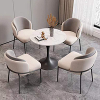 Ensemble de table à manger et 4 chaises en cuir PU de luxe, design moderne pour hôtel et bureau, mobilier commercial