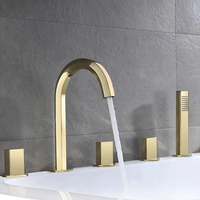 Robinet de baignoire moderne à 3 poignées en laiton doré, à poser sur le rebord, avec mitigeur eau chaude et froide, cartouche céramique et douchette à main
