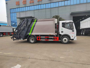 Camion compacteur de déchets Dongfeng 4X2 130HP, petit camion à ordures de 5-6m3 à vendre - Product Image 4