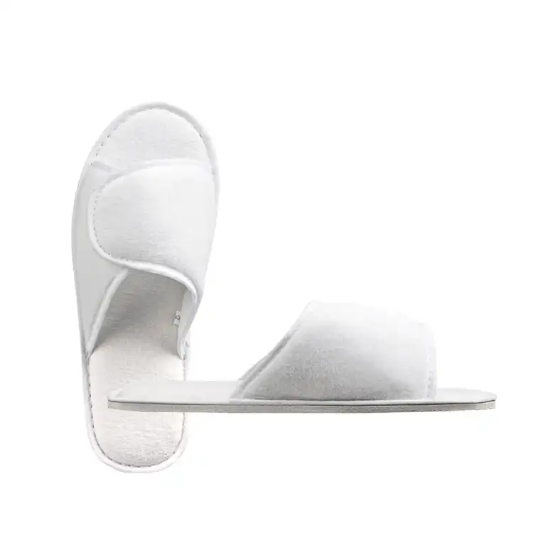 Zapatillas de Hotel desechables personalizadas para invitados de Spa, cómodas zapatillas blancas de lana polivinílica con punta abierta para baño en las cuatro estaciones
