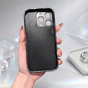 Funda Personalizada para Teléfono con Degradado a Prueba de Golpes de PC para iPhone - Product Image 6