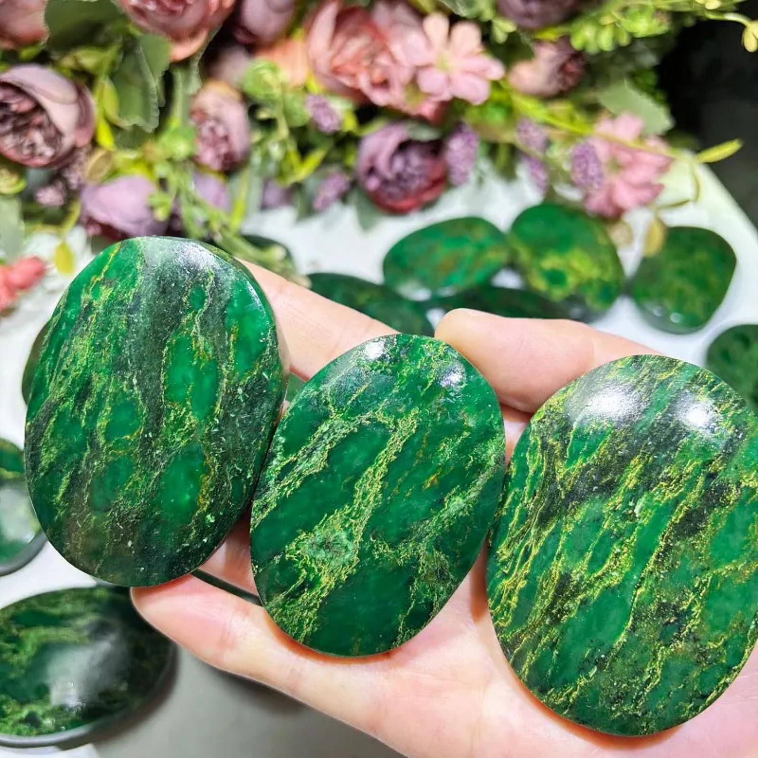 หินปาล์มแจสเปอร์สีเขียว