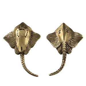 Vendita calda rame solido manta ornamenti in ottone intagliato ornamenti da tè artigianato - Product Image 1